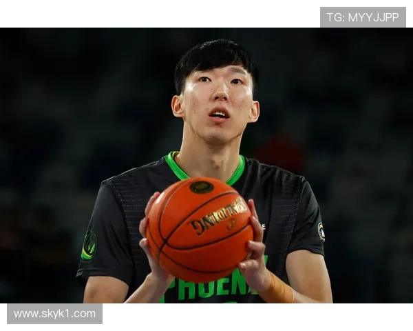 周琦家的冰箱里塞满蛋白粉，邻居以为他开健身房