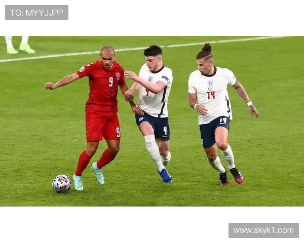 厄德高是否属于顶级中场 战术价值与赛事表现维度分析