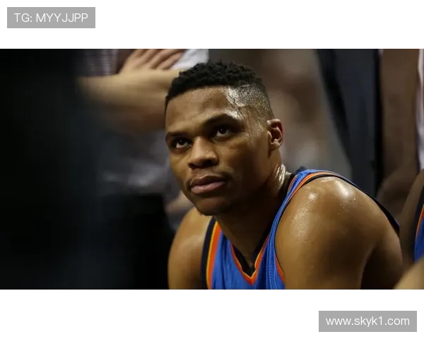 奥斯卡·罗伯特森持球突破提升球队进攻节奏对比当年效率明显更高